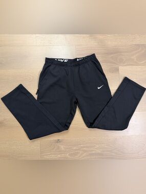 Nike Black Athletic Therma-Fit Joggers size L